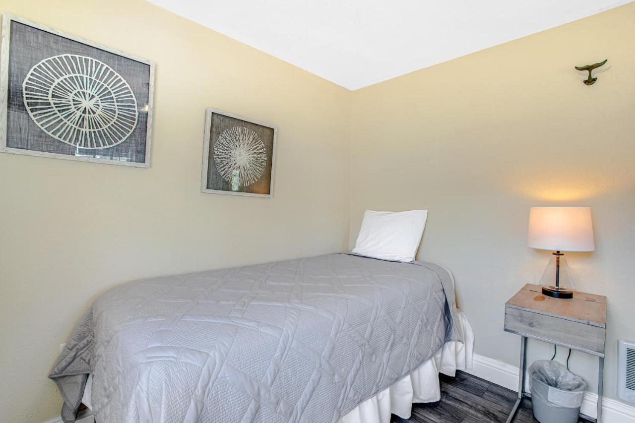 Siletz Bay Getaway Vila Lincoln City Exterior foto